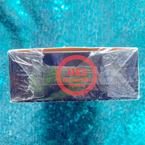 4 in 1 Derma Roller - Picture 6 of 6